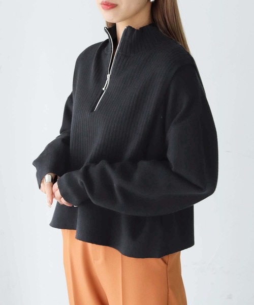 HER CLOSET(ハークローゼット)の「【shemoshelly】ハーフZIPレイヤードニット(ニット/セーター・レディース・チャコールグレー/ブラック/ベージュ/グリーン/アイボリー・M)」の2枚目の写真