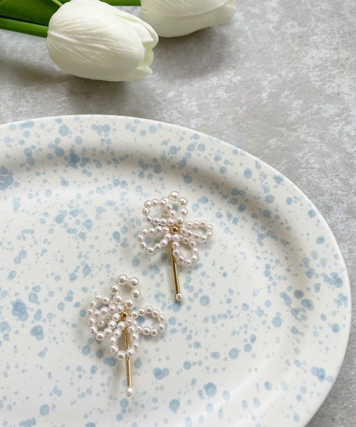 OKIRAKU（オキラク）の「☆ 【by daisy】パールフラワーピアス　RA22-1051（ピアス（両耳用）・レディース・シルバー/ゴールド・FREE）」の2枚目の写真