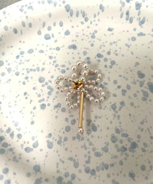 OKIRAKU（オキラク）の「☆ 【by daisy】パールフラワーピアス　RA22-1051（ピアス（両耳用）・レディース・シルバー/ゴールド・FREE）」の6枚目の写真