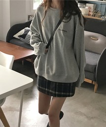 ワンポイントロゴクルーネックカットソー