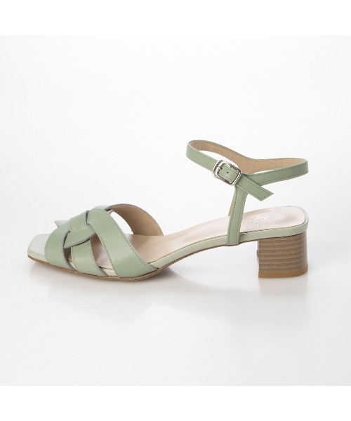 Riz raffinee（リズラフィーネ）の「スクエア編込みストラップサンダル（サンダル・レディース・グリーン/ブラック/アイボリー・23cm/22.5cm/24cm/23.5cm/24.5cm）」の9枚目の写真