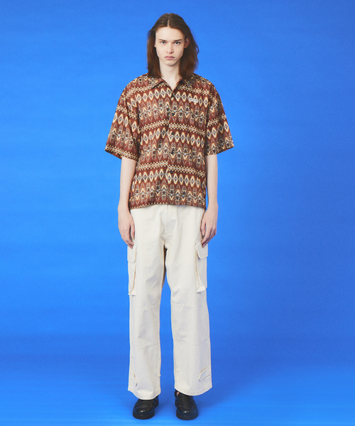 WILDERNESS EXPERIENCE（ウィルダネスエクスペリエンス）の「WILDERNESS EXPERIENCE / ウィルダネスエクスペリエンス  / Peacock pattern open collar shirt // オープンカラーシャツ　/ セットアップ（シャツ/ブラウス・メンズ・ブラック系その他/ブラウン系その他・M/L/XL）」の8枚目の写真