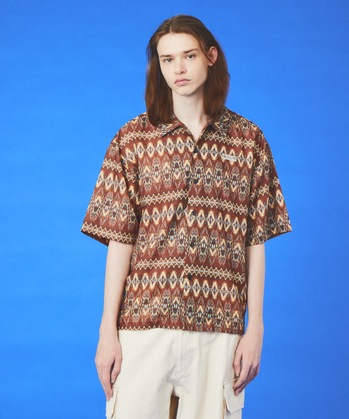 WILDERNESS EXPERIENCE（ウィルダネスエクスペリエンス）の「WILDERNESS EXPERIENCE / ウィルダネスエクスペリエンス  / Peacock pattern open collar shirt // オープンカラーシャツ　/ セットアップ（シャツ/ブラウス・メンズ・ブラック系その他/ブラウン系その他・M/L/XL）」の9枚目の写真