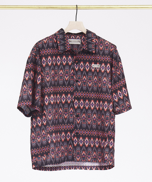 WILDERNESS EXPERIENCE（ウィルダネスエクスペリエンス）の「WILDERNESS EXPERIENCE / ウィルダネスエクスペリエンス  / Peacock pattern open collar shirt // オープンカラーシャツ　/ セットアップ（シャツ/ブラウス・メンズ・ブラック系その他/ブラウン系その他・M/L/XL）」の15枚目の写真