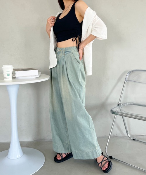 CLEA（クレア）の「サイドシャーリング カップ付きショートタンク（タンクトップ・レディース・ホワイト/ブルー/グレー/オリーブ/ブラック・FREE）」の22枚目の写真