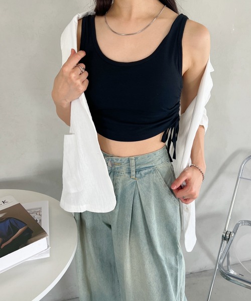 CLEA（クレア）の「サイドシャーリング カップ付きショートタンク（タンクトップ・レディース・ホワイト/ブルー/グレー/オリーブ/ブラック・FREE）」の18枚目の写真