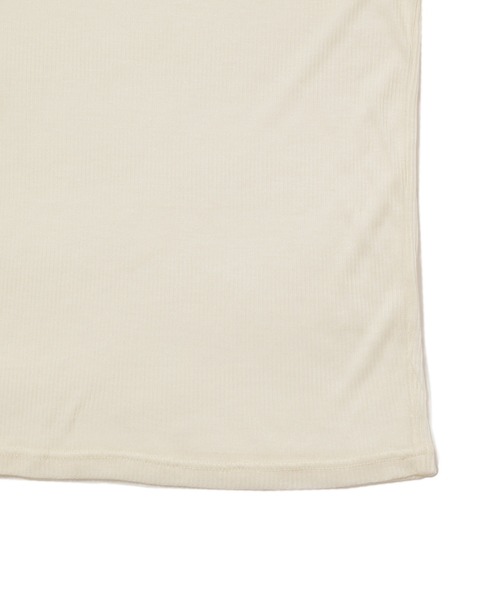 M TO R（ムウトアール）の「［TOPS］RIB SHEER TOP（Tシャツ/カットソー・レディース・ブラック/オフホワイト/オレンジ・FREE）」の14枚目の写真