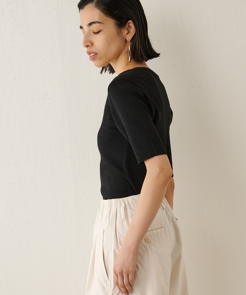 Whim Gazette（ウィムガゼット）の「ヘンプコンパクトプルオーバー（ニット/セーター・レディース・ベージュ/オフホワイト/ブラック・FREE）」の21枚目の写真