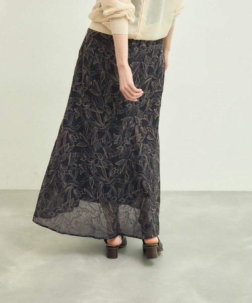 ROPE' PICNIC（ロペピクニック）の「【emur/エミュール】セットアップ対応/楊柳刺繍スカート（スカート・レディース・ブラック/オフホワイト・38）」の7枚目の写真