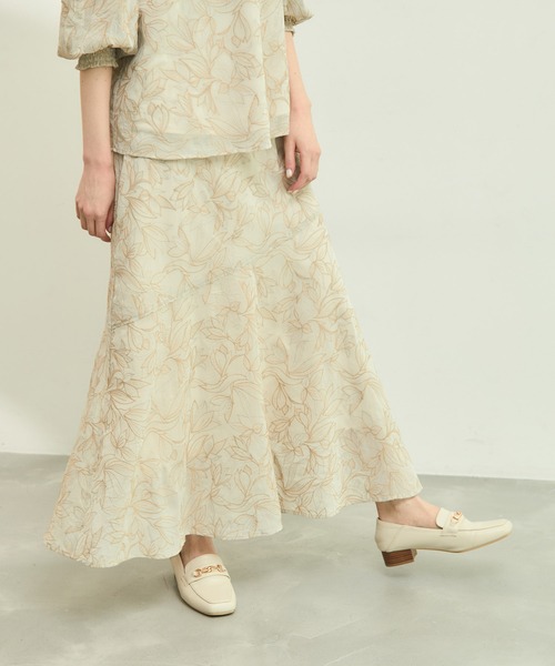 ROPE' PICNIC（ロペピクニック）の「【emur/エミュール】セットアップ対応/楊柳刺繍スカート（スカート・レディース・ブラック/オフホワイト・38）」の13枚目の写真