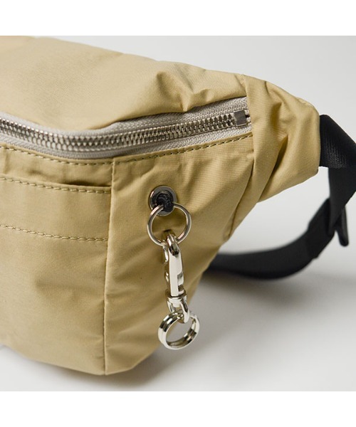 NUNC（ヌンク）の「nunc NN403 Story（ボディバッグ/ウエストポーチ・メンズ・ベージュ・FREE）」の11枚目の写真