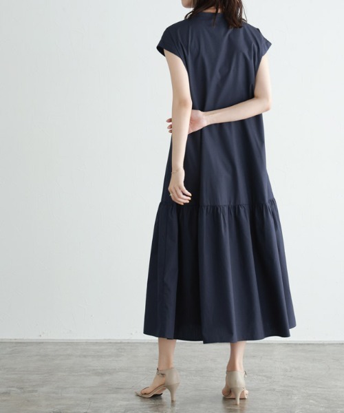 パールボタンティアードワンピース