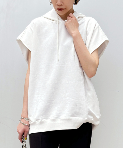 AP STUDIO（エーピーストゥディオ）の「スリーブレスフーディ（Tシャツ/カットソー・レディース・ホワイト/チャコールグレー/ブラック・FREE）」の9枚目の写真