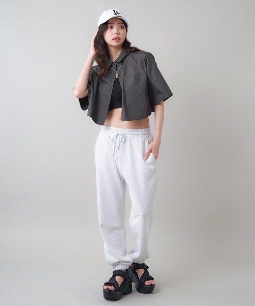 SPINNS（スピンズ）の「スリムフィットデザイン 裏毛スウェットパンツ（その他パンツ・レディース・ブラック/オフホワイト/杢グレー/オートミール・ONESIZE）」の16枚目の写真