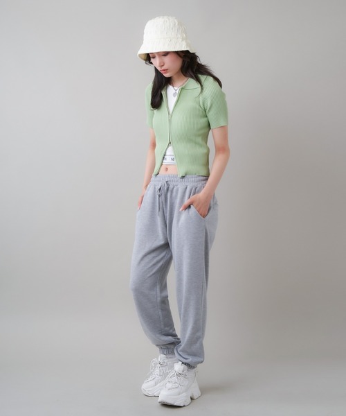 SPINNS（スピンズ）の「スリムフィットデザイン 裏毛スウェットパンツ（その他パンツ・レディース・ブラック/オフホワイト/杢グレー/オートミール・ONESIZE）」の20枚目の写真