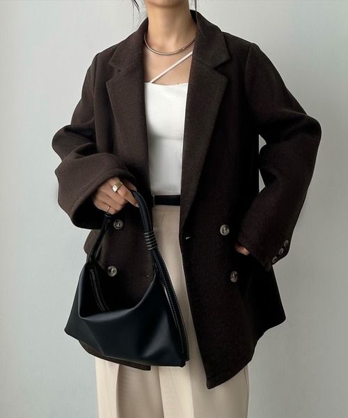 callautia（カラウティア）の「ウールライクダブルテーラードコート