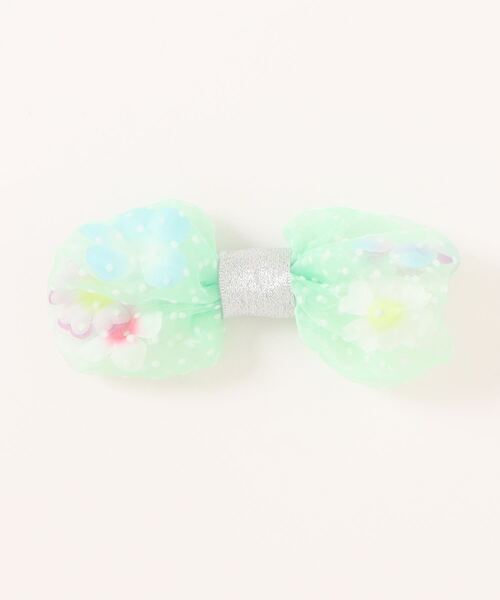 fafa（フェフェ）の「VERA | ふわふわクリップ（バレッタ/ヘアクリップ・キッズ・ミント/イエロー系その他/オレンジ系その他/パープル系その他/ブルー系その他/ベビーピンク・FREE）」の2枚目の写真