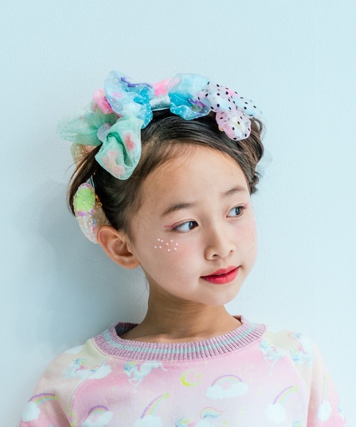 fafa（フェフェ）の「VERA | ふわふわクリップ（バレッタ/ヘアクリップ・キッズ・ミント/イエロー系その他/オレンジ系その他/パープル系その他/ブルー系その他/ベビーピンク・FREE）」の8枚目の写真