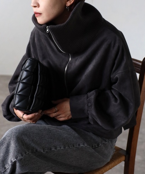 ap retro（アプレトロ）の「スエードポンチハーフジッププルオーバー（スウェット・レディース・チャコールグレー/ブルー/アイボリー/モカ・FREE）」の20枚目の写真