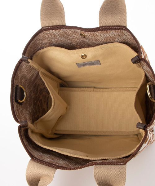 cache cache(カシュ カシュ)の「カシュカシュ cachecache / 柄アソートジャガード2wayトートバッグ(トートバッグ・レディース・レオパード/ベージュ系その他2/ブラック/グリーン/ワインレッド/ブラック系その他/ブラウン系その他/ベージュ・FREE)」の11枚目の写真