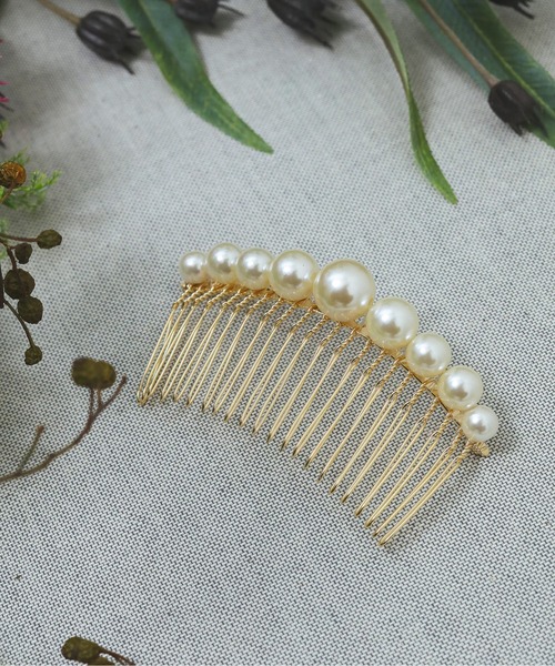 Kana(カナ)の「上品 シンプル パール ライン ヘアコーム パーティ 結婚式 お呼ばれ オケージョン(その他ヘアアクセサリー・レディース・ゴールド・フリー)」の10枚目の写真