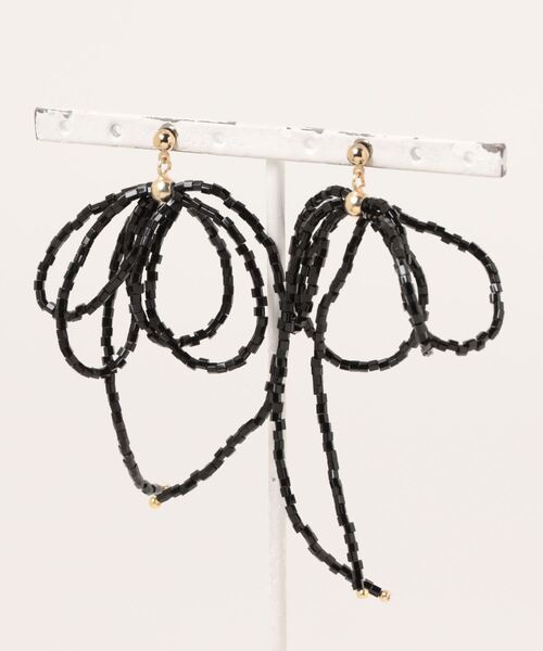 LOWRYS FARM（ローリーズファーム）の「リボンピアス　 984000（ピアス（両耳用）・レディース・アイボリー/クリア/ブラック・FREE）」の3枚目の写真