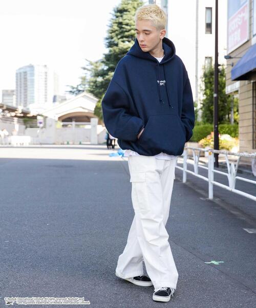 Reebok(リーボック)の「∴WEGO/別注Reebok スーパーBIGバルーンパーカー(パーカー・メンズ・ブラック/オフホワイト/ネイビー・MEDIUM/LARGE)」の6枚目の写真