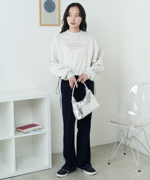 WEGO（ウィゴー）の「WEGO/裏起毛ドロストショートスウェット（スウェット・レディース・杢グレー/ブラック/グリーン・FREE）」の5枚目の写真