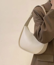 Dita Muaj.（ディータムアージュ）の「2wayハーフムーンショルダーハンドバッグ（ショルダーバッグ）」