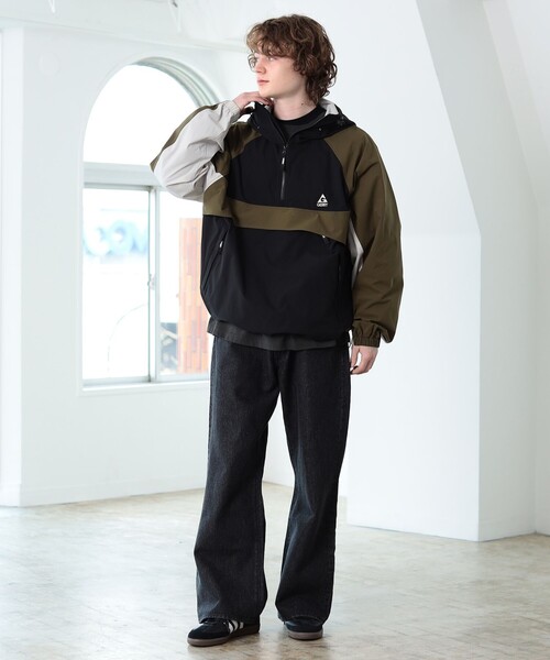 BEAMS HEART（ビームスハート）の「【ユニセックス】 バギー フレア デニム パンツ（デニムパンツ・メンズ・ブラック/インディゴブルー・S/M/L）」の10枚目の写真