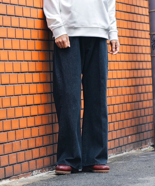 BEAMS HEART（ビームスハート）の「【ユニセックス】 バギー フレア デニム パンツ（デニムパンツ・メンズ・ブラック/インディゴブルー・S/M/L）」の22枚目の写真