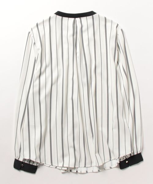 m.f.editorial(エムエフエディトリアル)の「m.f.エディトリアル レディース 配色バンドカラー プリント長袖比翼ブラウス(シャツ/ブラウス・レディース・アイボリー・MEDIUM/LARGE)」の2枚目の写真