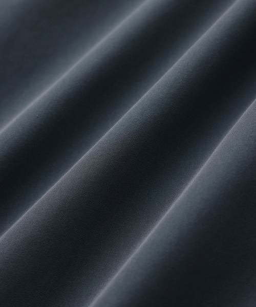 ADAM ET ROPE'（アダムエロペ）の「撥水 高密度ウェザー ステンカラー オーバー コート / ロングシーズン着用可能 / ユニセックス（ステンカラーコート・メンズ・チャコールグレー/カーキ/グリーン系その他3/イエロー系その他3・M/L）」の17枚目の写真