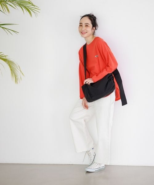 studio CLIP（スタディオクリップ）の「ペインターストレートデニムパンツ[プチ・プラスサイズあり]（デニムパンツ・レディース・ブルー/ホワイト/インディゴブルー/グレー・X-LARGE/PF/LARGE/XXX-LARGE/MEDIUM/SMALL/XX-LARGE）」の15枚目の写真