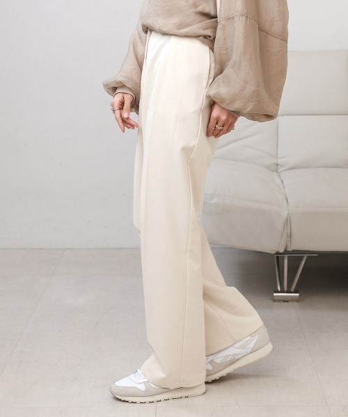 Bab(バブ)の「【オケージョンドレス/結婚式/3サイズ展開/SET ITEM/インナー付き/裏地付き】サイドタックベルト付スラックス(スラックス・レディース・アイボリー/チャコールグレー/ベージュ・L/M/S)」の15枚目の写真