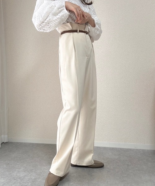 Bab(バブ)の「【オケージョンドレス/結婚式/3サイズ展開/SET ITEM/インナー付き/裏地付き】サイドタックベルト付スラックス(スラックス・レディース・アイボリー/チャコールグレー/ベージュ・L/M/S)」の10枚目の写真