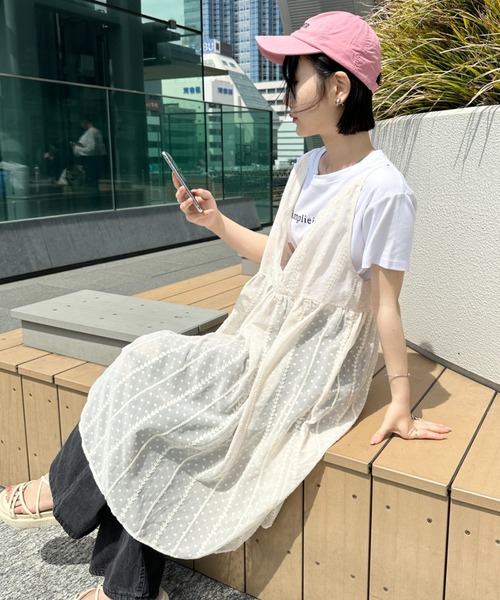 CLEA(クレア)の「レイヤード刺繍シアーキャミチュニック(キャミソール・レディース・ホワイト/アイボリー/ブラック・FREE)」の15枚目の写真