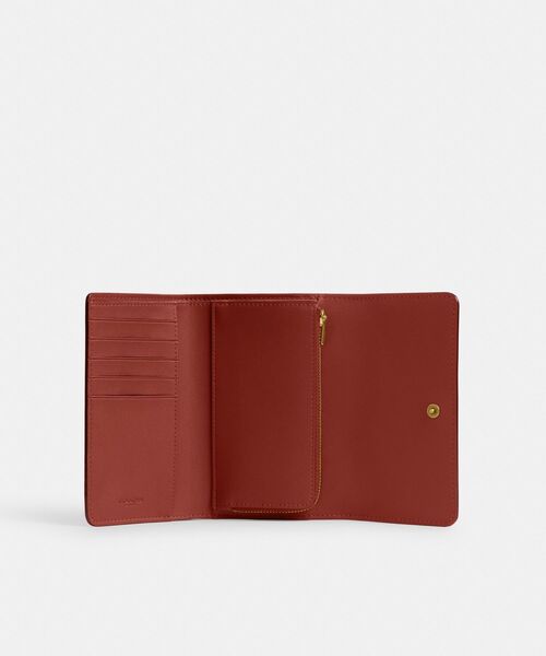 COACH（コーチ）の「エッセンシャル ミディアム フラップ