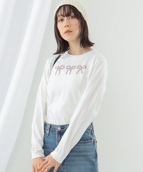 Ray BEAMS(レイビームス)の「Available Today × Ray BEAMS / 別注 ピンクダイヤ リボン ロングスリーブ Tシャツ(Tシャツ/カットソー・レディース・ホワイト・ONE SIZE)」の8枚目の写真