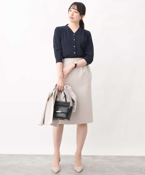 サテンジョーゼットVネックブラウス/洗える（シャツ/ブラウス）｜OFUON（オフオン）