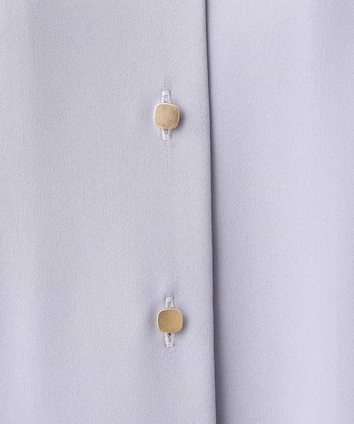 サテンジョーゼットVネックブラウス/洗える（シャツ/ブラウス）｜OFUON（オフオン）