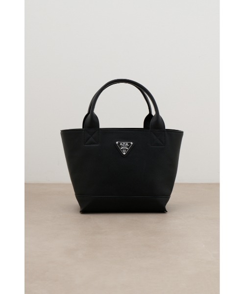 AZUL by moussy(アズールバイマウジー)の「ロゴプレートミニトートバッグ(トートバッグ・メンズ・ブラック・FREE)」の4枚目の写真