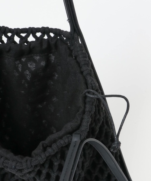 KBF（ケイビーエフ）の「マクラメニットBAG（ハンドバッグ・レディース・アイボリー/ブラック・ONE）」の17枚目の写真