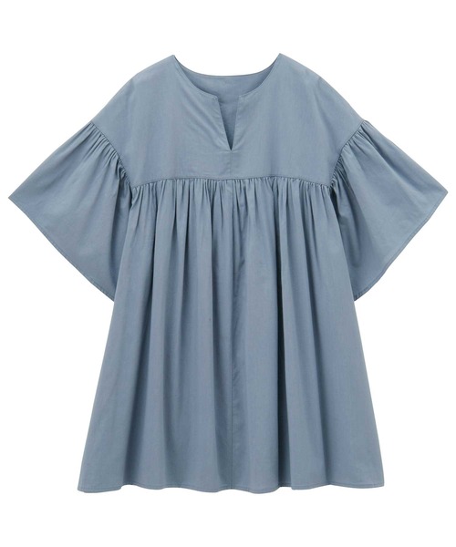 GeeRA（ジーラ）の「フレアー袖キーネックブラウス（シャツ/ブラウス・レディース・ライトベージュ/ブルー/ブラック/オフホワイト・MEDIUM/LARGE/X-LARGE）」の16枚目の写真