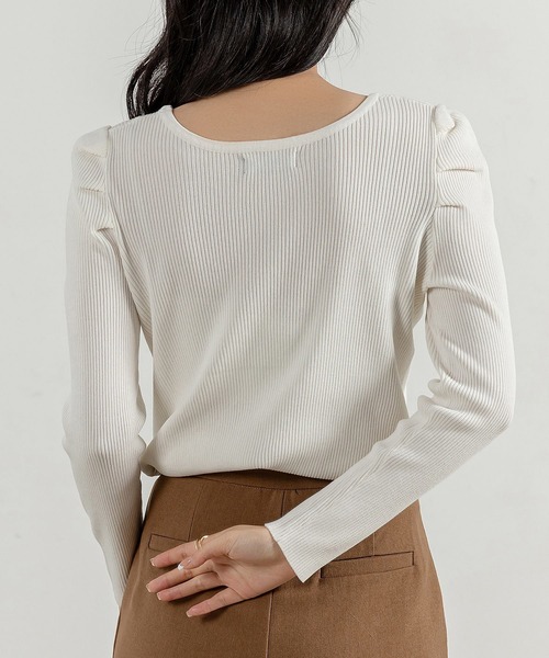 DAY CLOSET(デイ クローゼット)の「レディース 長袖パワショルきれいめリブニットトップス(ニット/セーター・レディース・ブラック/ベージュ/ホワイト・FREE)」の7枚目の写真