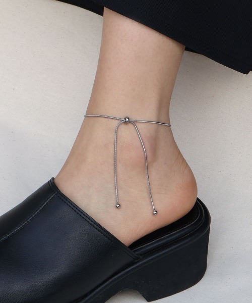 CEMONEMO（セモネモ）の「【金属アレルギー対応】 スネークチェーン スライド アンクレット / サージカルステンレス 316L（アンクレット・レディース・ピンクゴールド/ゴールド/シルバー・FREE）」の6枚目の写真