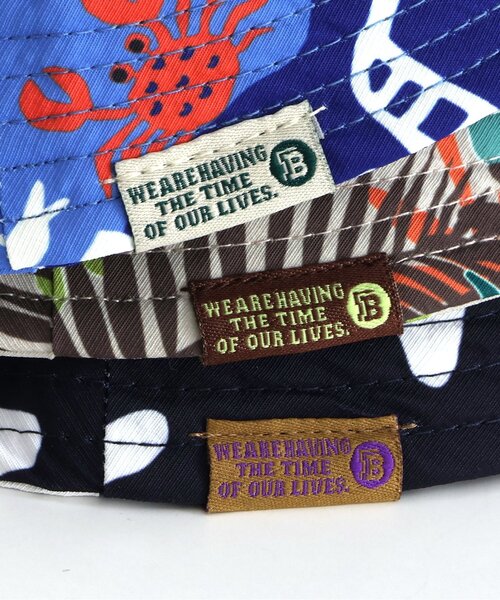 BREEZE（ブリーズ）の「【保冷剤収納可・UVカット】総柄アウトドアハット＿日よけ付き（ハット・キッズ・レッド/ネイビー/チェック/ベージュ/ブルー/アイボリー・56/54/52/50）」の18枚目の写真