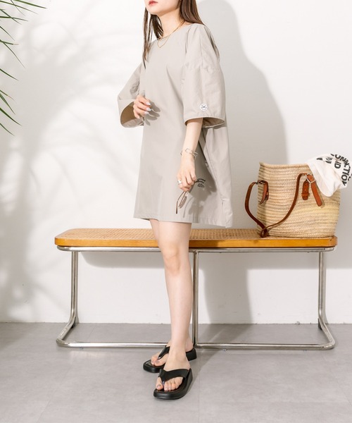 PUAL CE CIN（ピュアルセシン）の「チュニックラッシュガード（ラッシュガード・レディース・ベージュ/ブラック・FREE）」の9枚目の写真