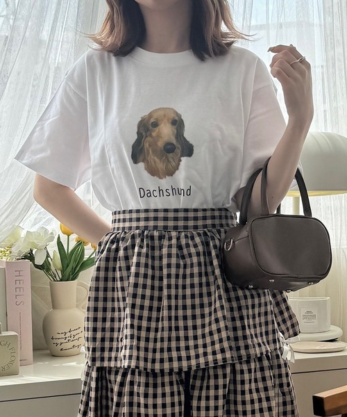 cuorequal(クオレコール)の「アニマルプリント半袖Tシャツ(Tシャツ/カットソー・レディース・C/E/B/D/A・LARGE/MEDIUM/SMALL)」の2枚目の写真