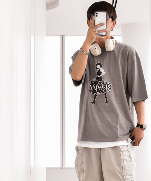 Anytime Songs（エニータイムソングス）の「16/天竺 ピグメント プリントTシャツ（Tシャツ/カットソー・メンズ・ブラック系その他/ブラック系その他3/ブラウン系その他2/ブラック/ブラック系その他2/ブラウン系その他/モカ/ブラウン系その他3・LARGE/X-LARGE/MEDIUM）」の6枚目の写真